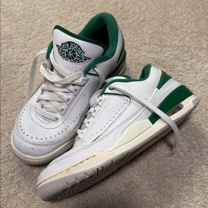 Men’s White Pine Green Jordan Sneakers. Used. Size 8